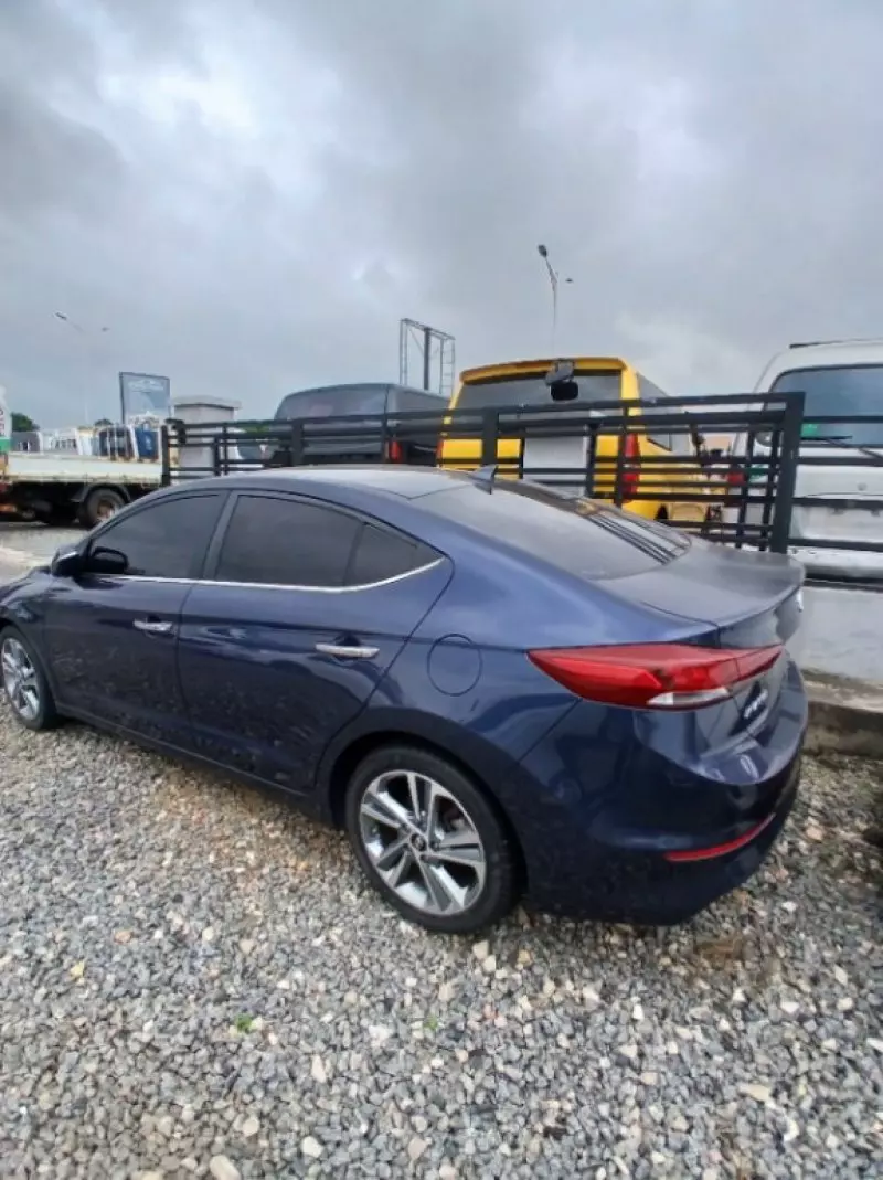 Hyundai Avente   - 2018