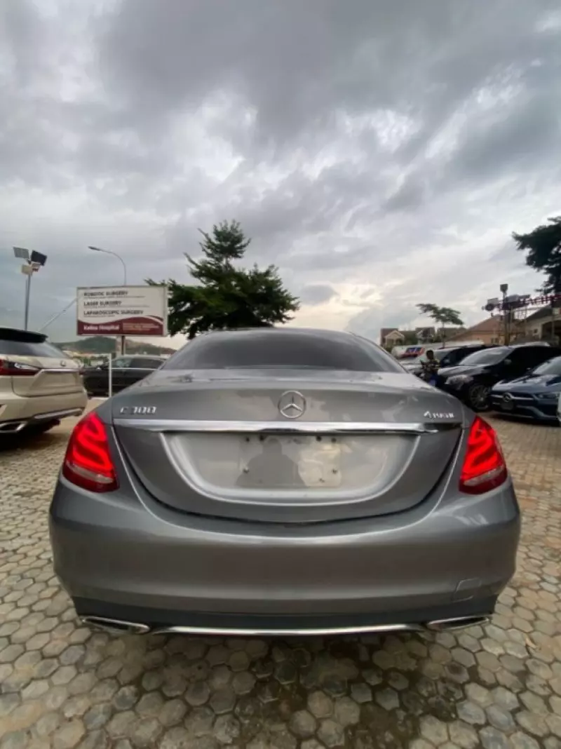 Mercedes-Benz C-Class   - 2015