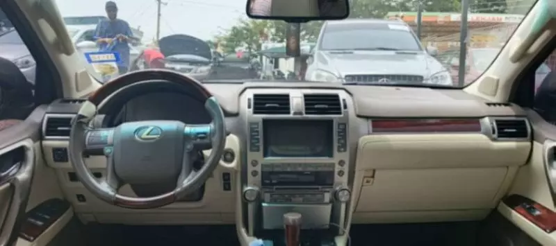 Lexus GX   - 2010