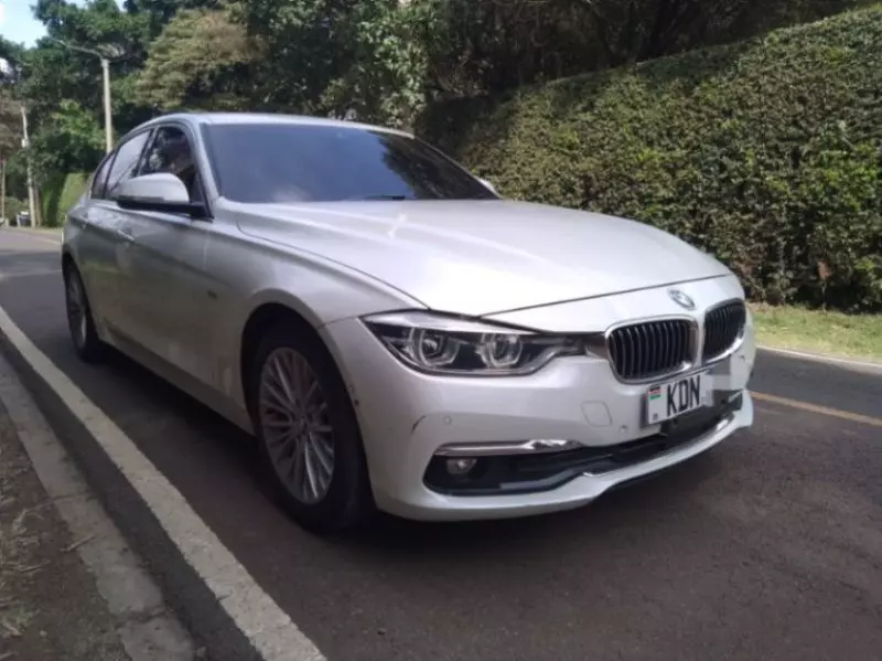 BMW 320   - 2016