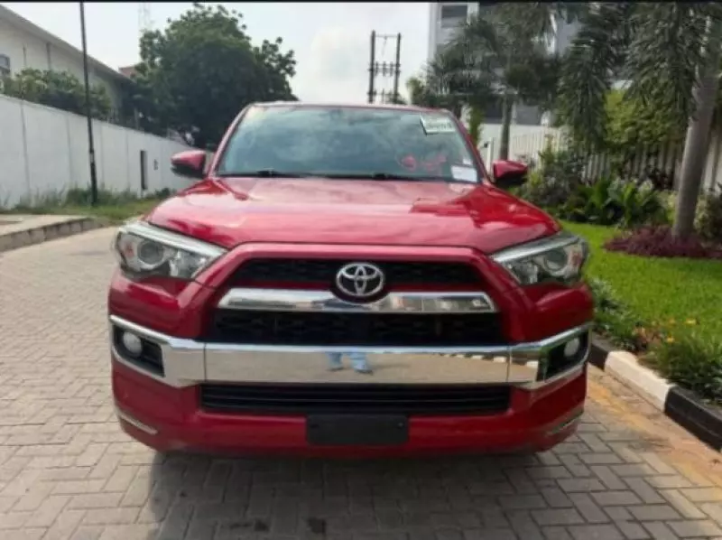 TOYOTA 4-Runner   - 2015