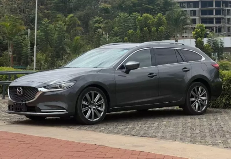 Mazda Atenza    - 2018