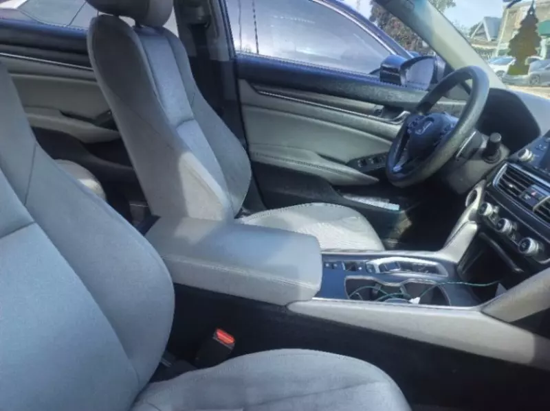 Honda Accord   - 2019