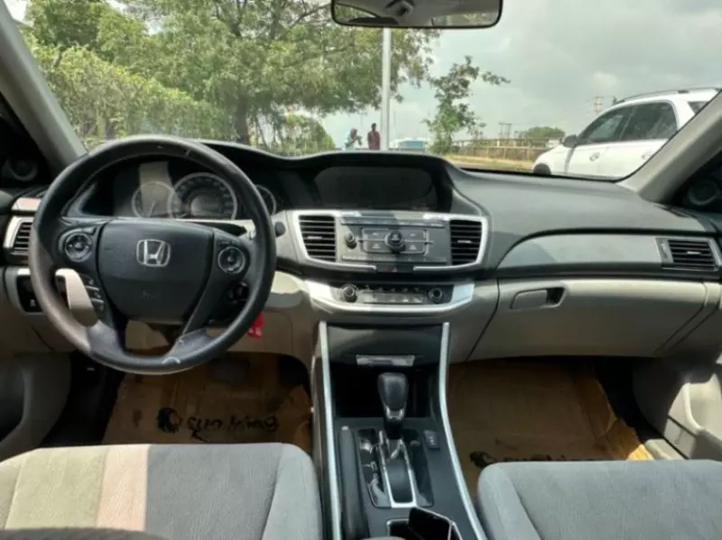 Honda Accord   - 2014