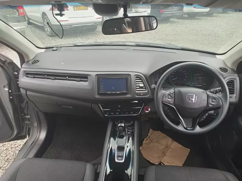 Honda Vezel Hybrid   - 2020