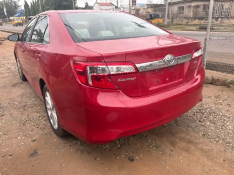 TOYOTA Camry   - 2014