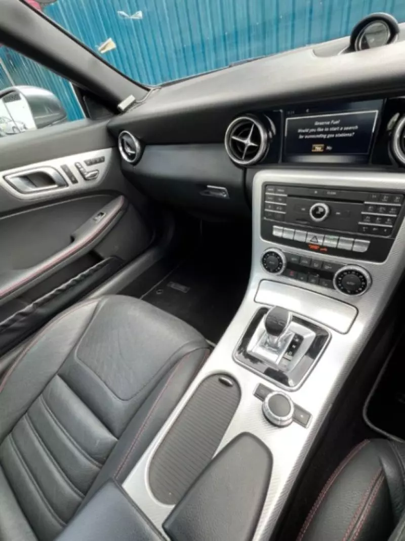 Mercedes-Benz SLC 180   - 2017
