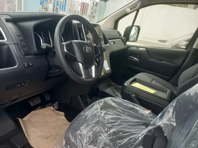 Toyota Hiace   - 2023