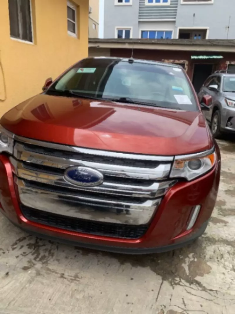Ford Edge   - 2015