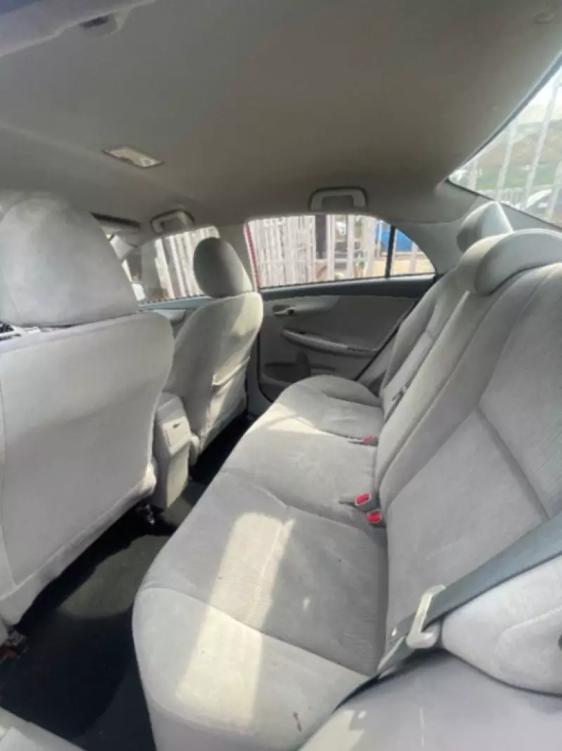 TOYOTA Corolla   - 2012