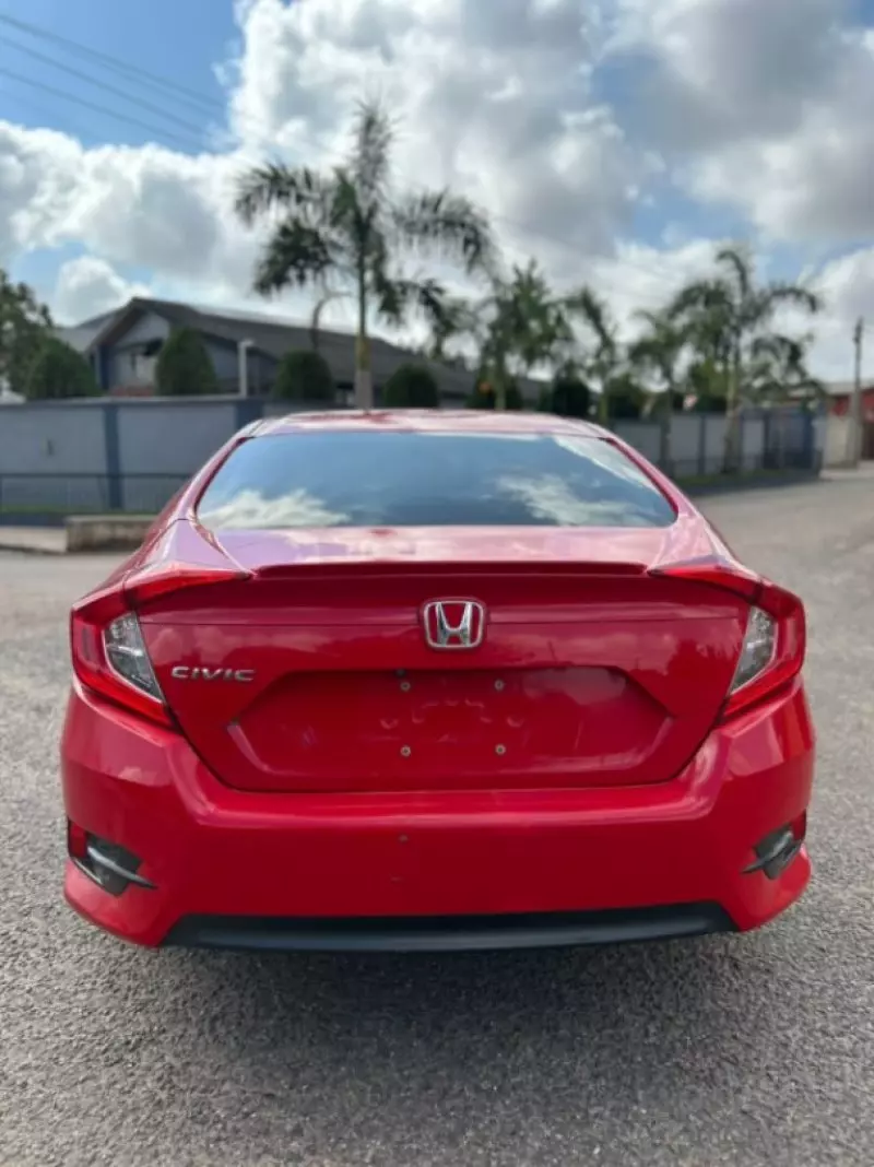 Honda Civic - 2018
