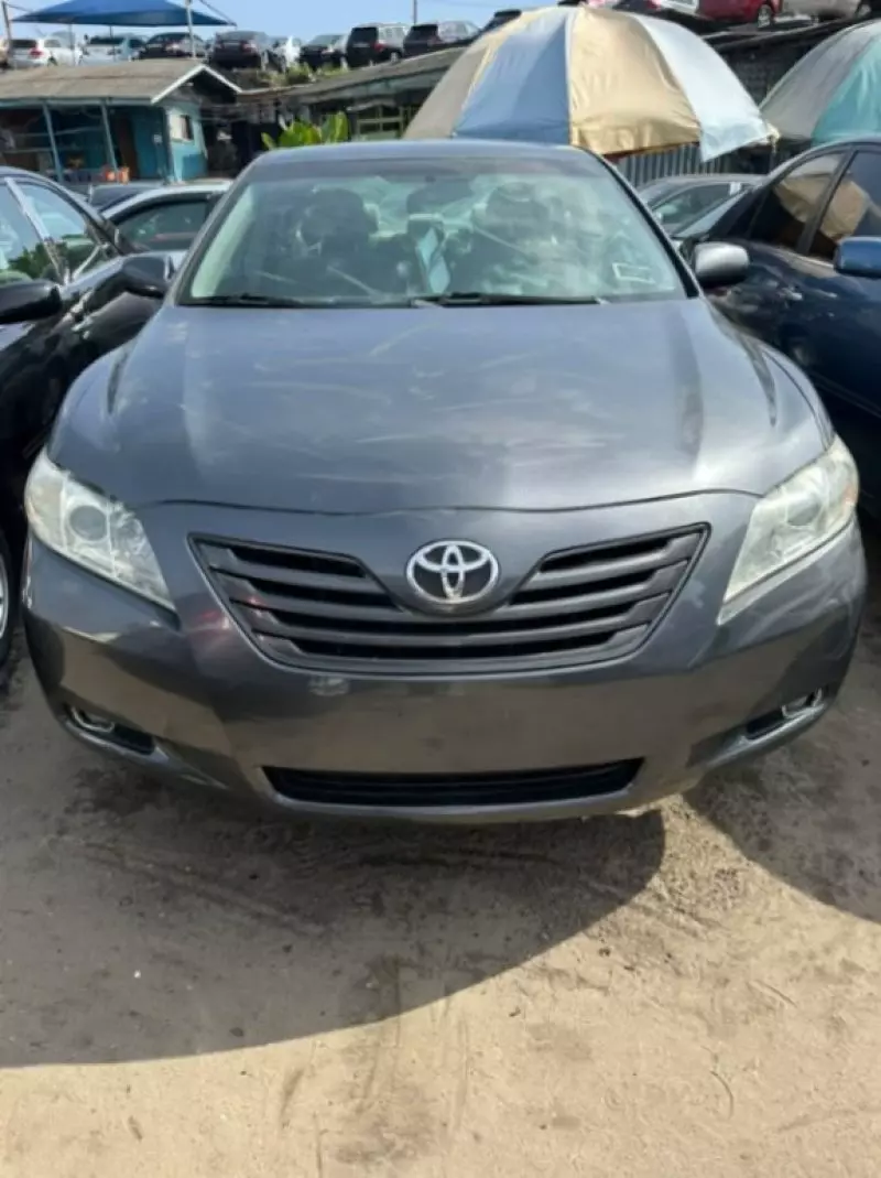 TOYOTA Camry - 2007