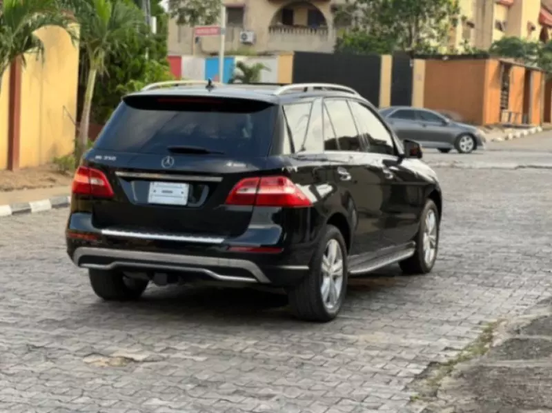 Mercedes-Benz ML 350   - 2013