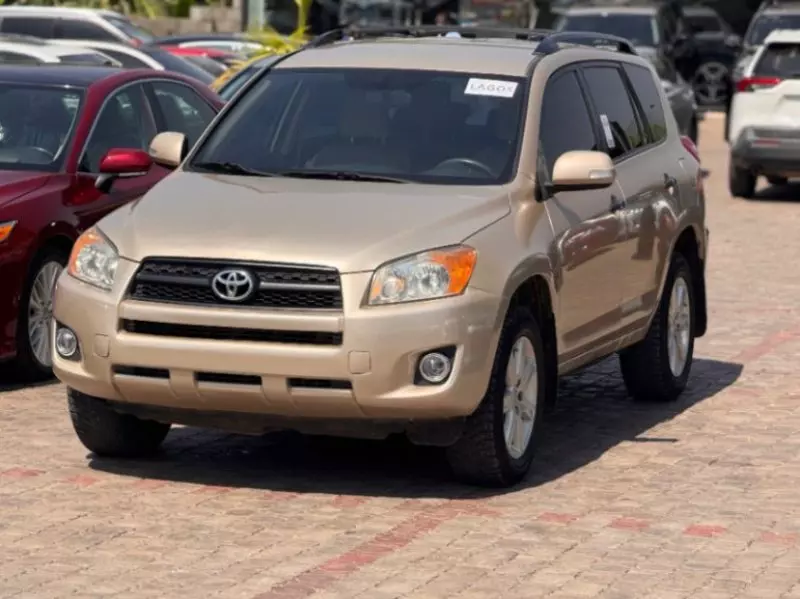 Toyota RAV 4   - 2009