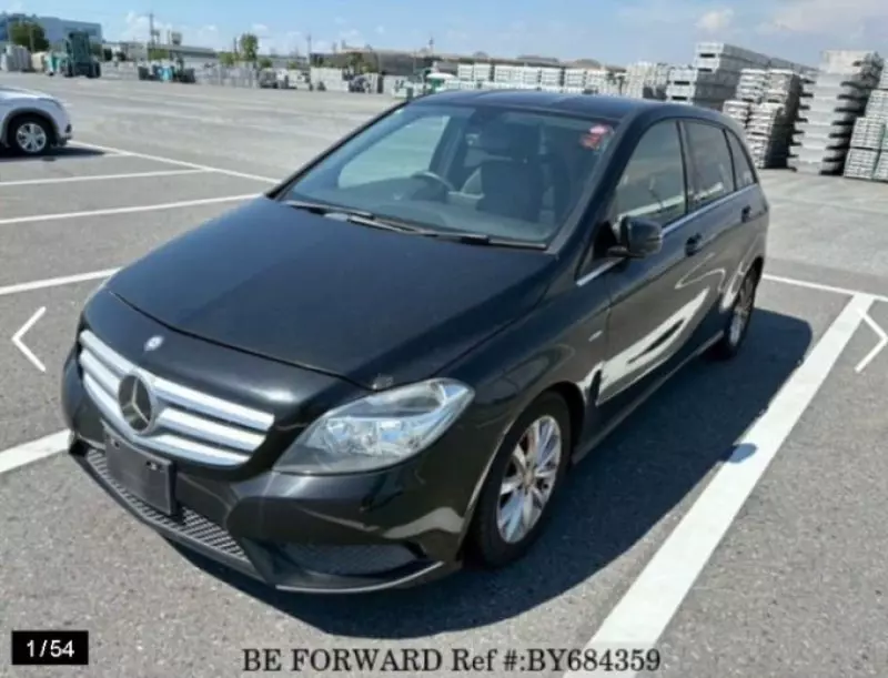 Mercedes-Benz B 180   - 2012