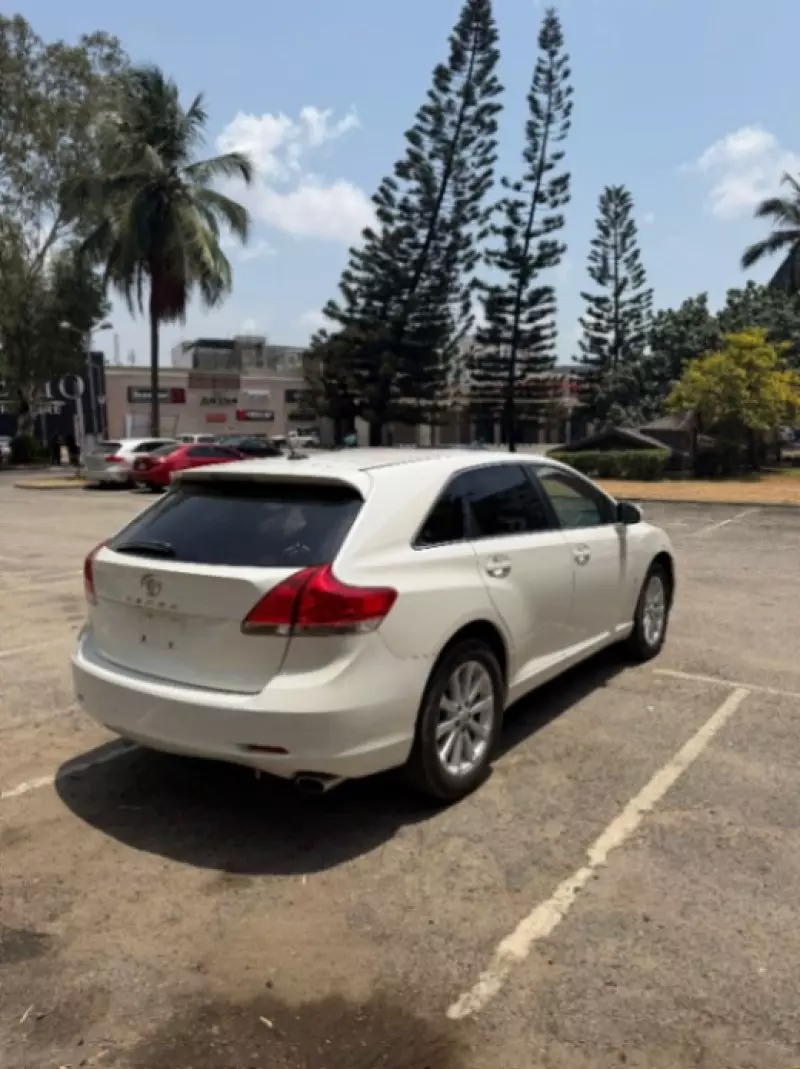 TOYOTA Venza   - 2009