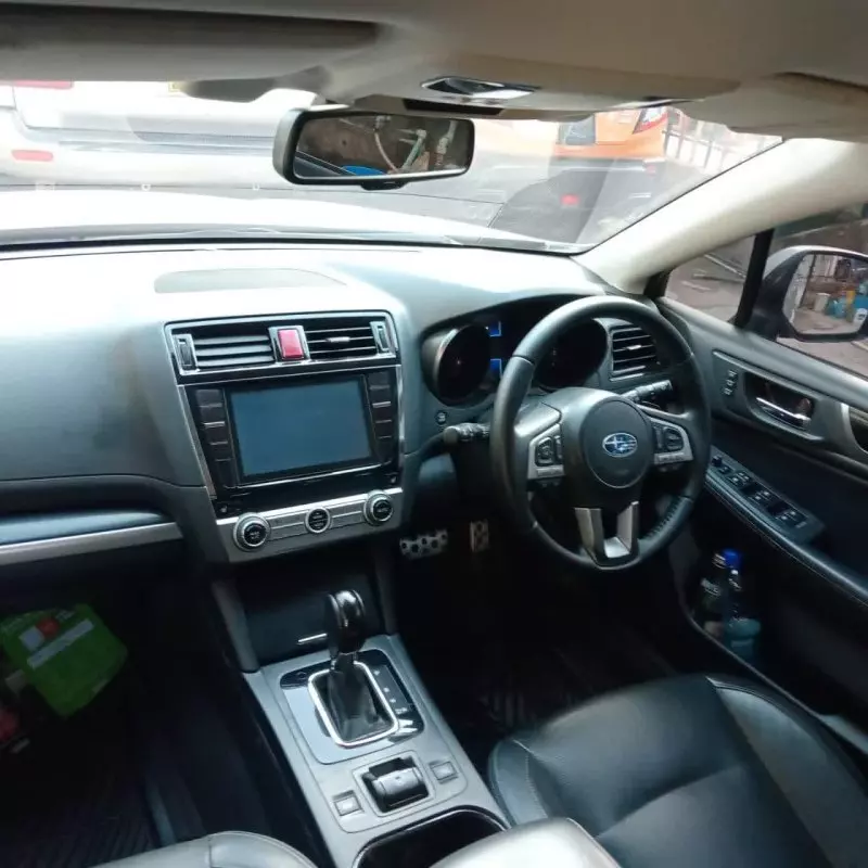 Subaru Legacy   - 2016