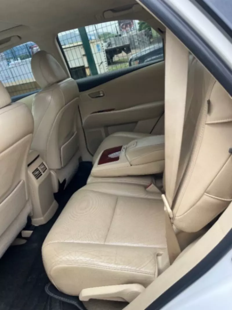 Lexus RX 350   - 2012