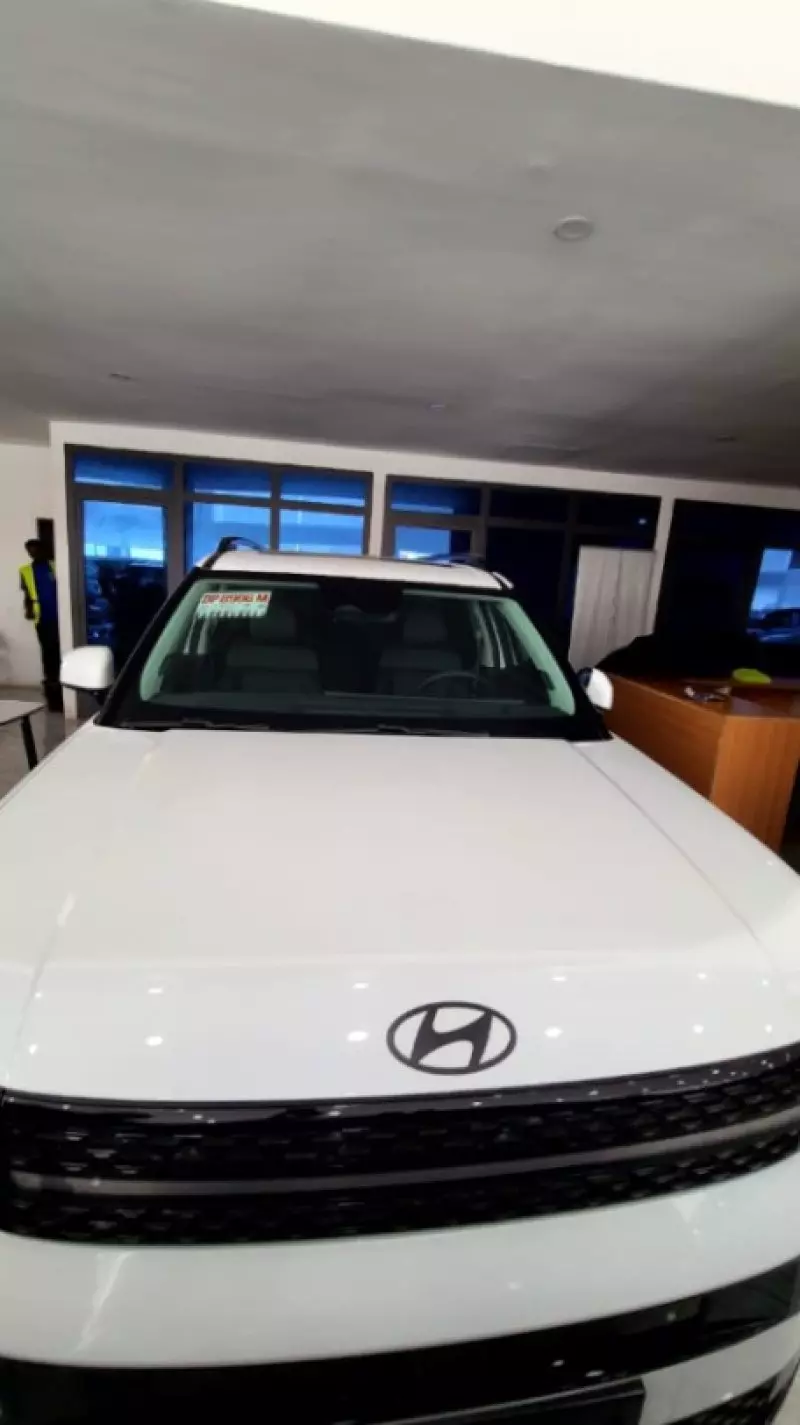 Hyundai Santa Fe   - 2024