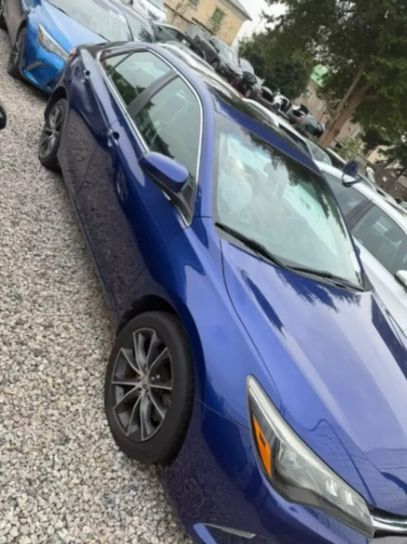 TOYOTA camry   - 2015