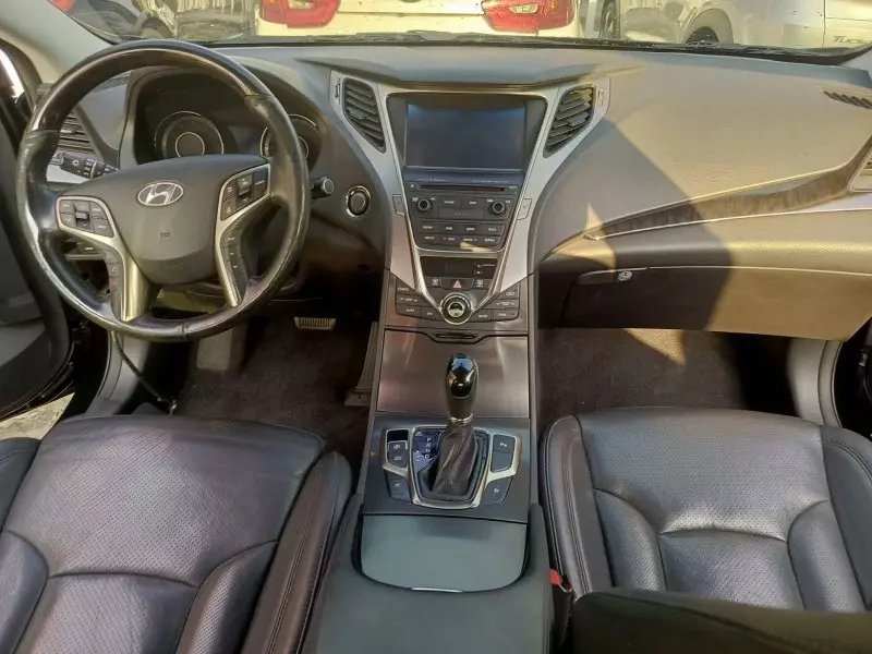 Hyundai Grandeur   - 2014