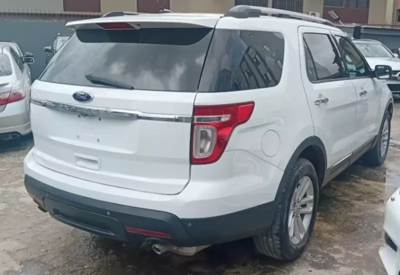 Ford EXPLORER 3.5L   - 2014