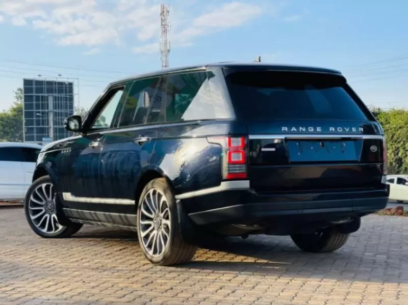 Land Rover Range Rover Vogue   - 2014