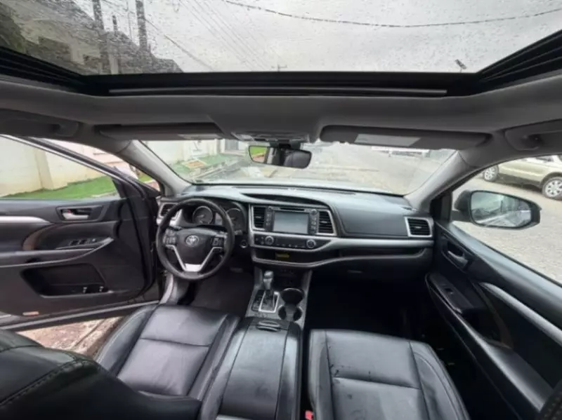 TOYOTA Highlander   - 2018