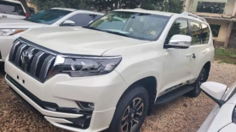 Toyota Landcruiser Prado   - 2018