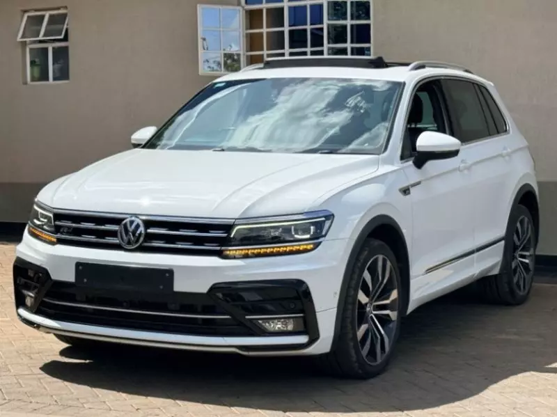 Volkswagen Tiguan   - 2019