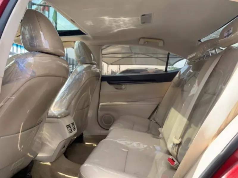 Lexus ES 350   - 2014