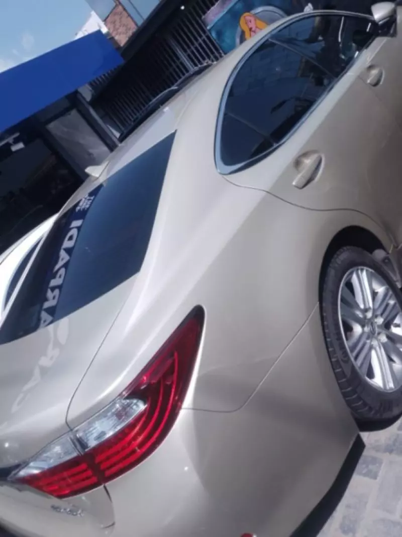 Lexus ES 350   - 2013