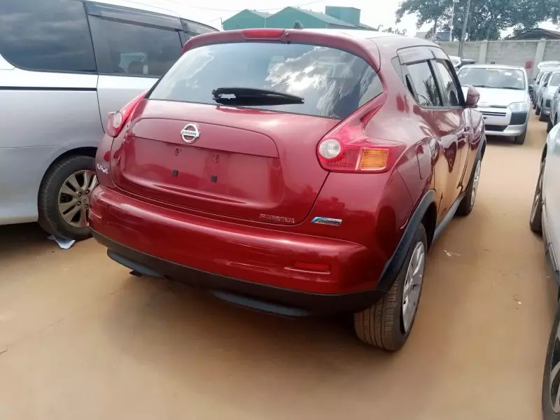 Nissan Juke   - 2012