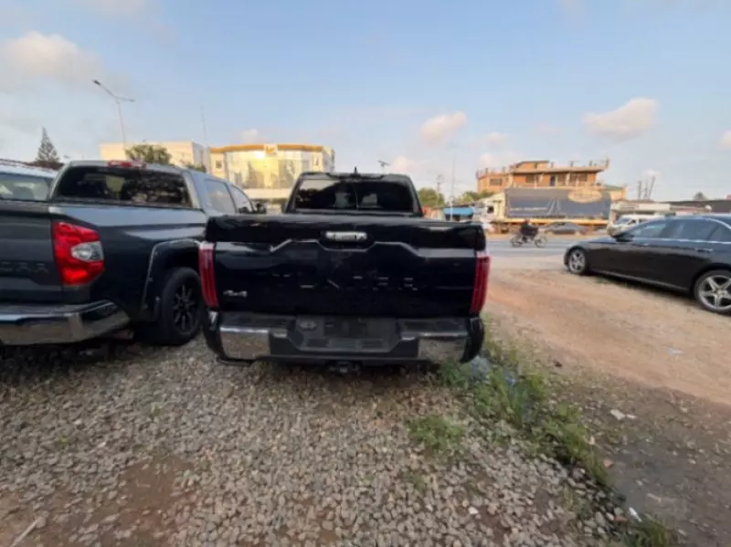 TOYOTA Tundra   - 2022