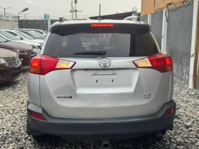 Toyota Rav4   - 2014