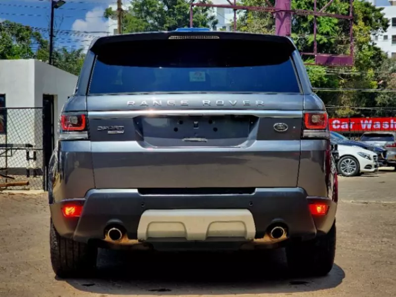 Land Rover Range Rover Sport   - 2016