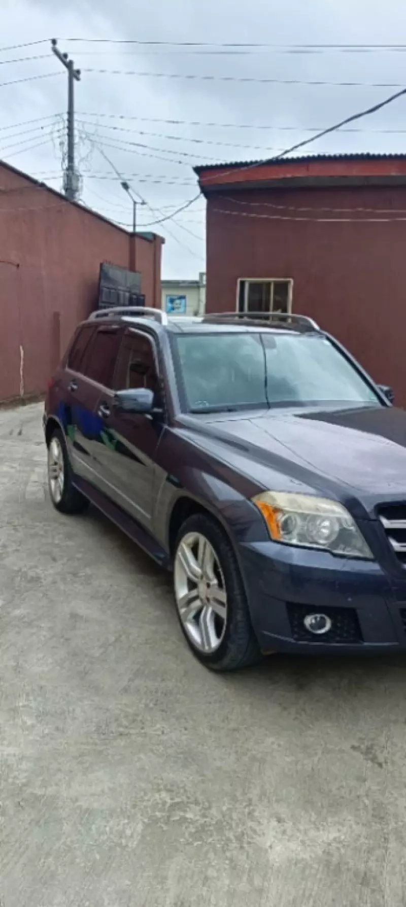 Mercedes-Benz GLK 350   - 2010