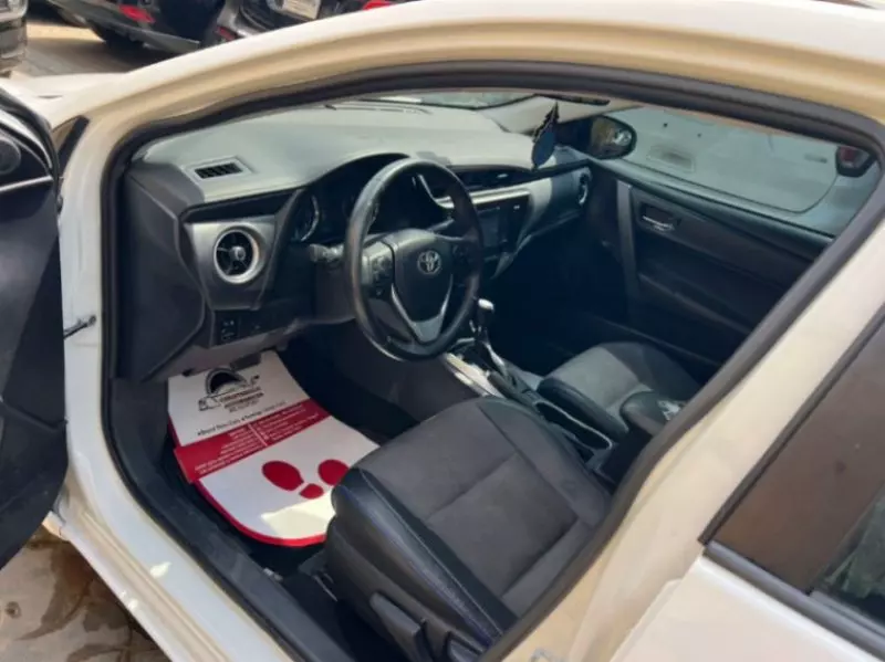 Toyota Corolla   - 2017