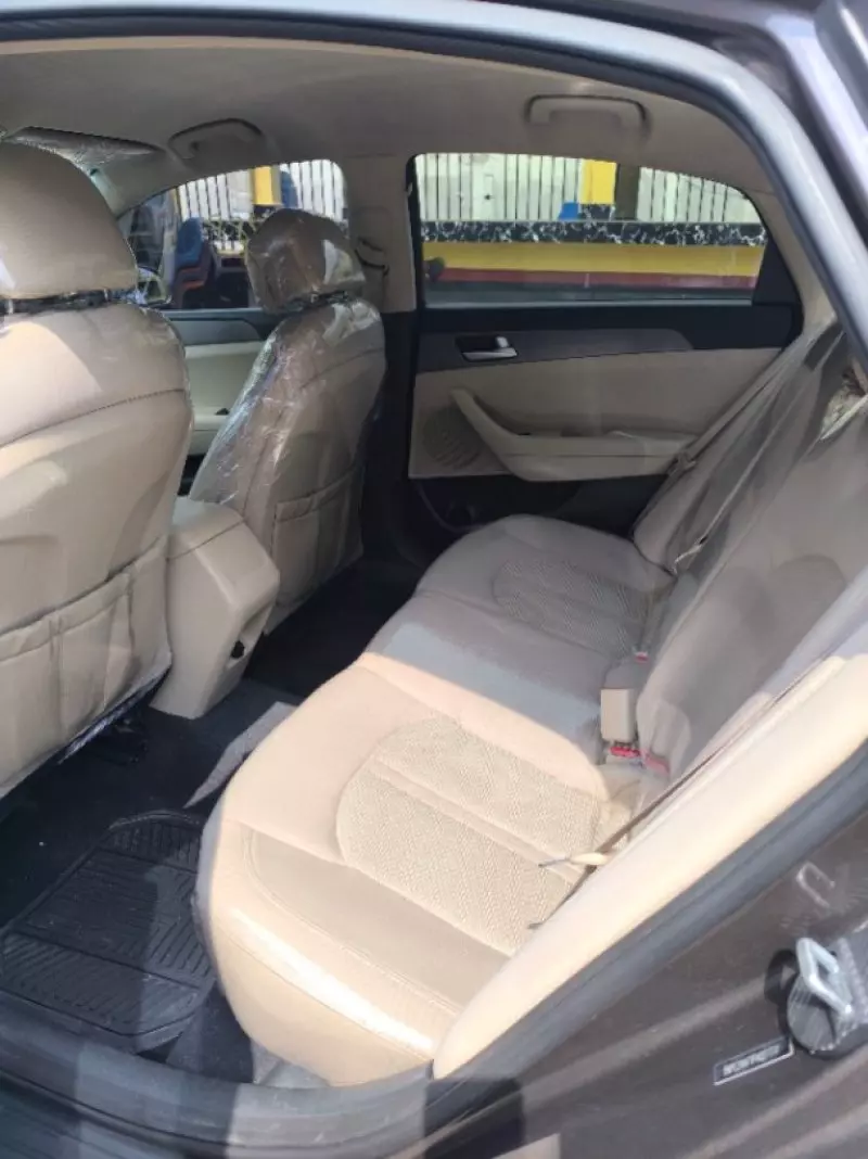 Hyundai Sonata   - 2015