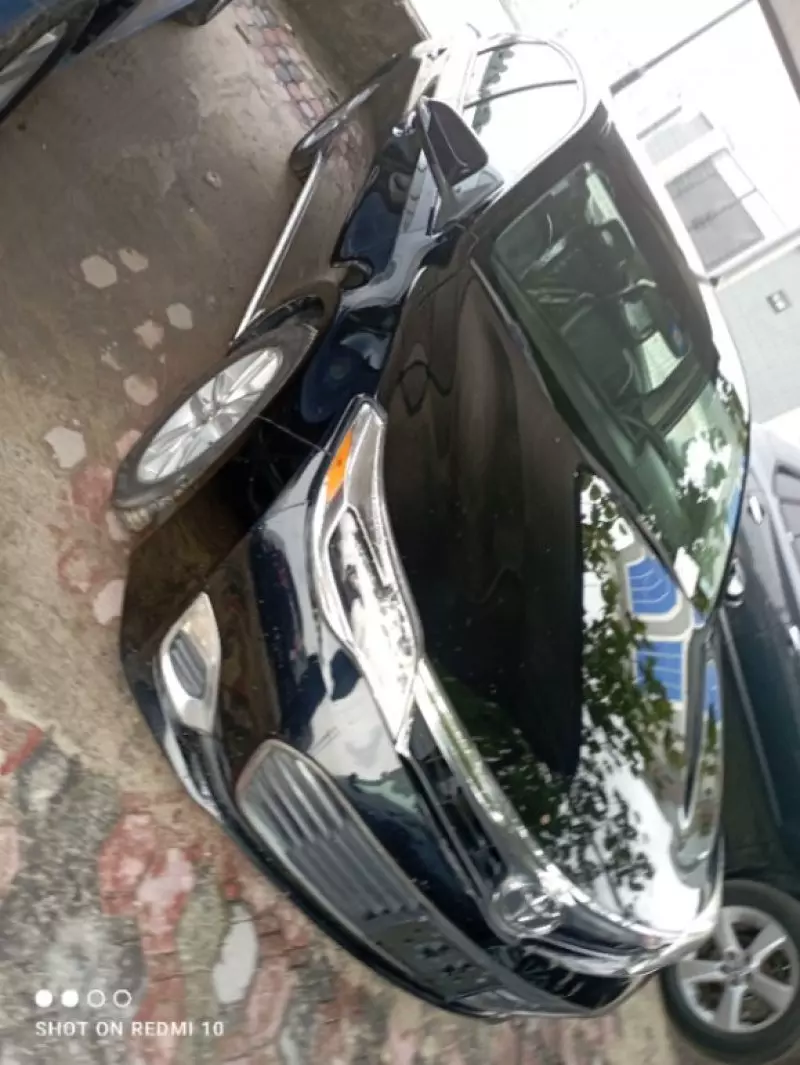 Toyota Avalon - 2013