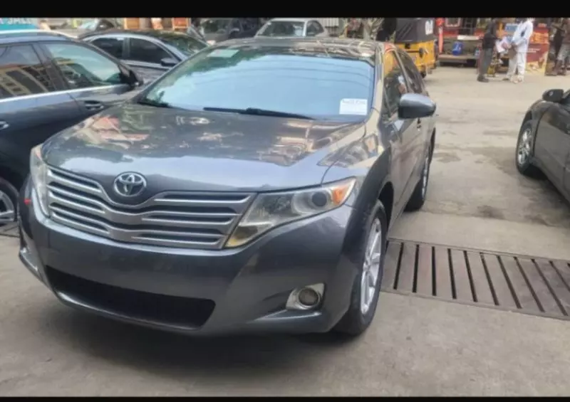 Toyota Venza   - 2013