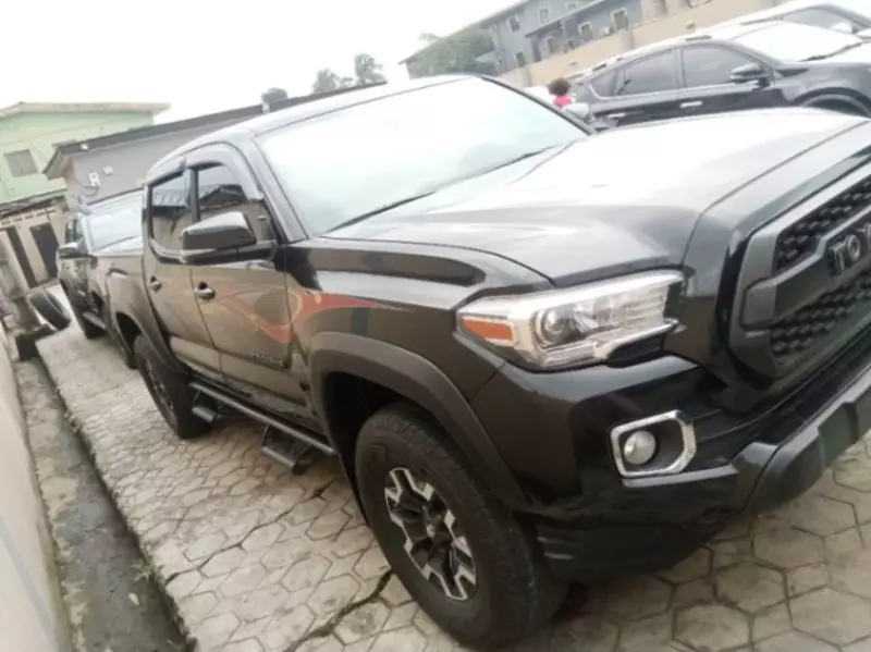 Toyota Tacoma   - 2020