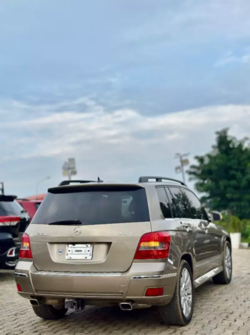 Mercedes-Benz GLK-Class   - 2010