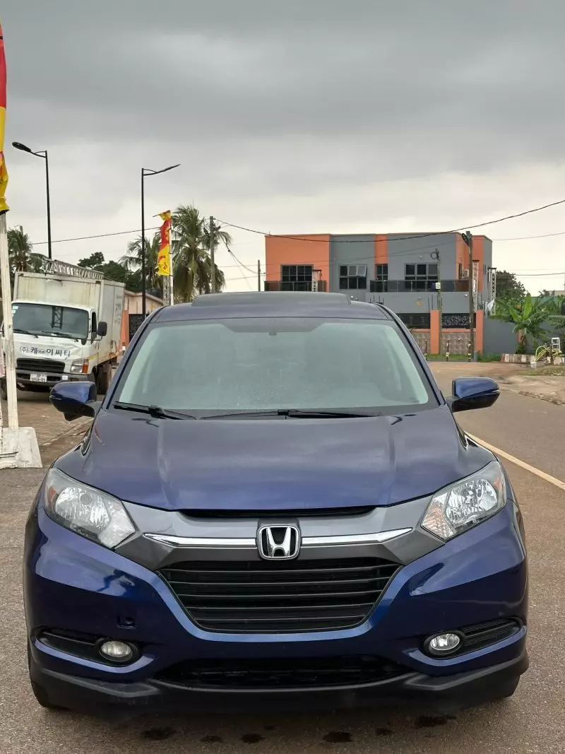 Honda HR-V   - 2016