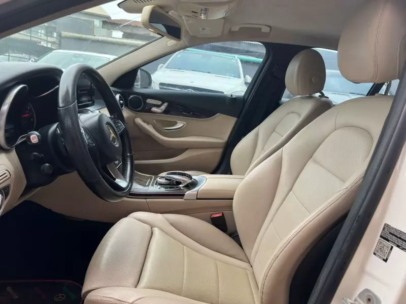 Mercedes-Benz C-Class   - 2015