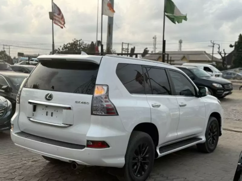 Lexus GX 460   - 2018