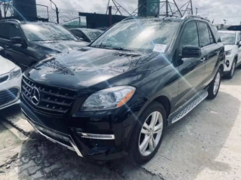 Mercedes-Benz ML-Class   - 2012