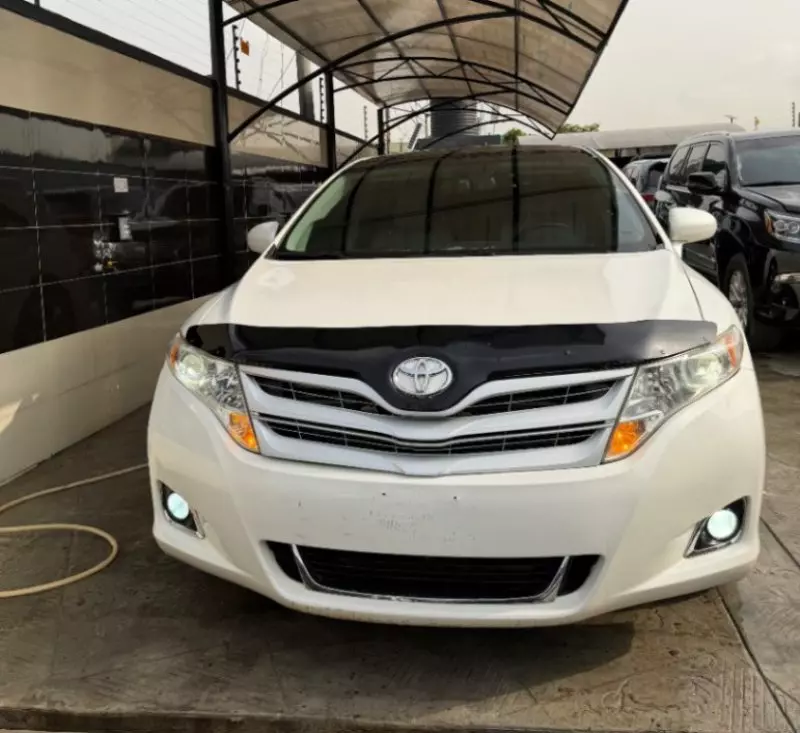 Toyota Venza   - 2009