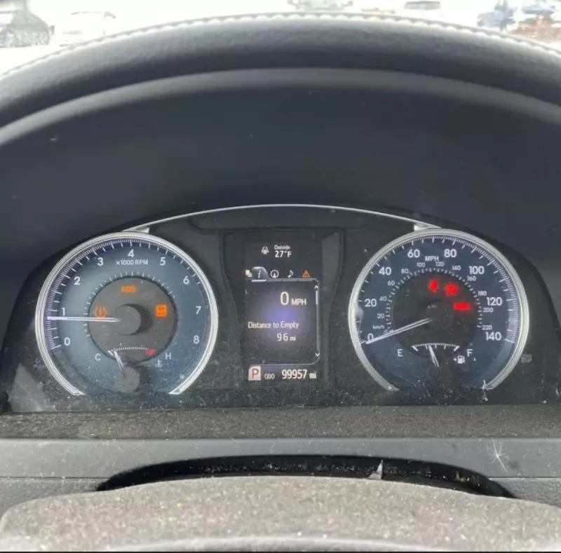 Toyota Camry   - 2015