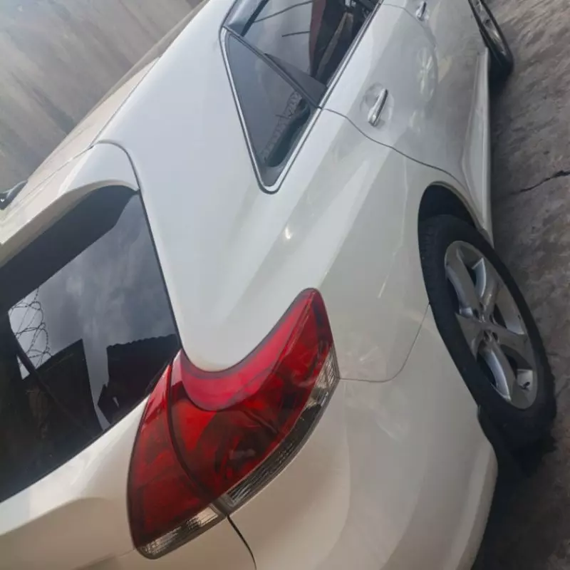 Toyota Venza   - 2013